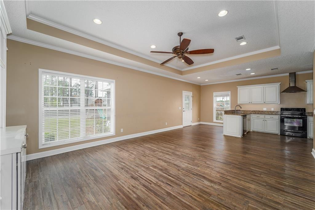 6656 Pine Ridge Circle Blackshear, GA 31516 - Photo 9 of 27