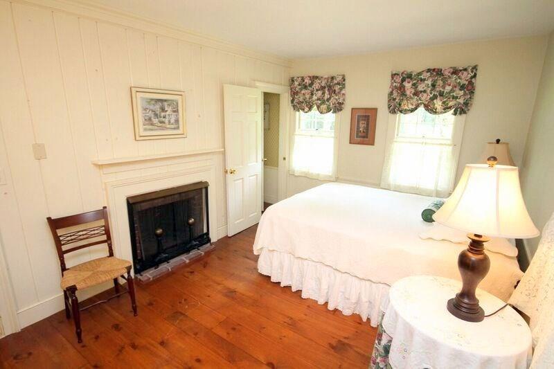 182 Sea Road Kennebunk, ME 04043 - Photo 20 of 25 1st Floor Bedroom
