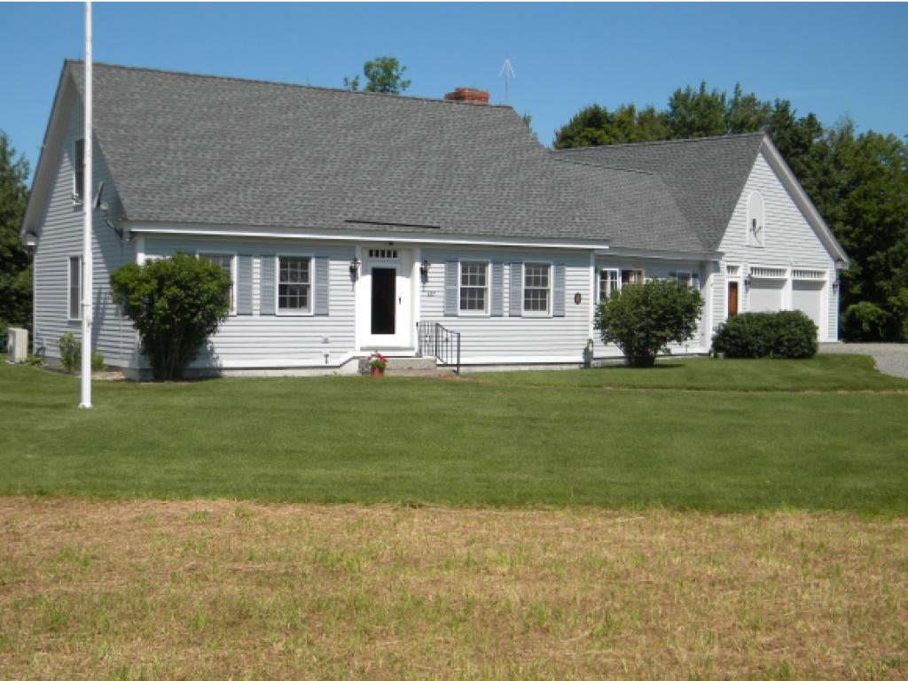 327 Little Sunapee Road New London, NH 03257 - Photo 1 of 25