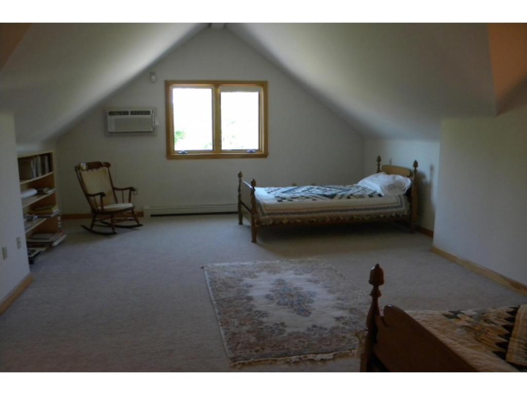 327 Little Sunapee Road New London, NH 03257 - Photo 21 of 25