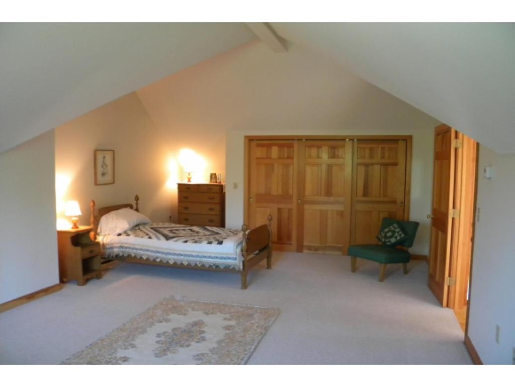 327 Little Sunapee Road New London, NH 03257 - Photo 22 of 25