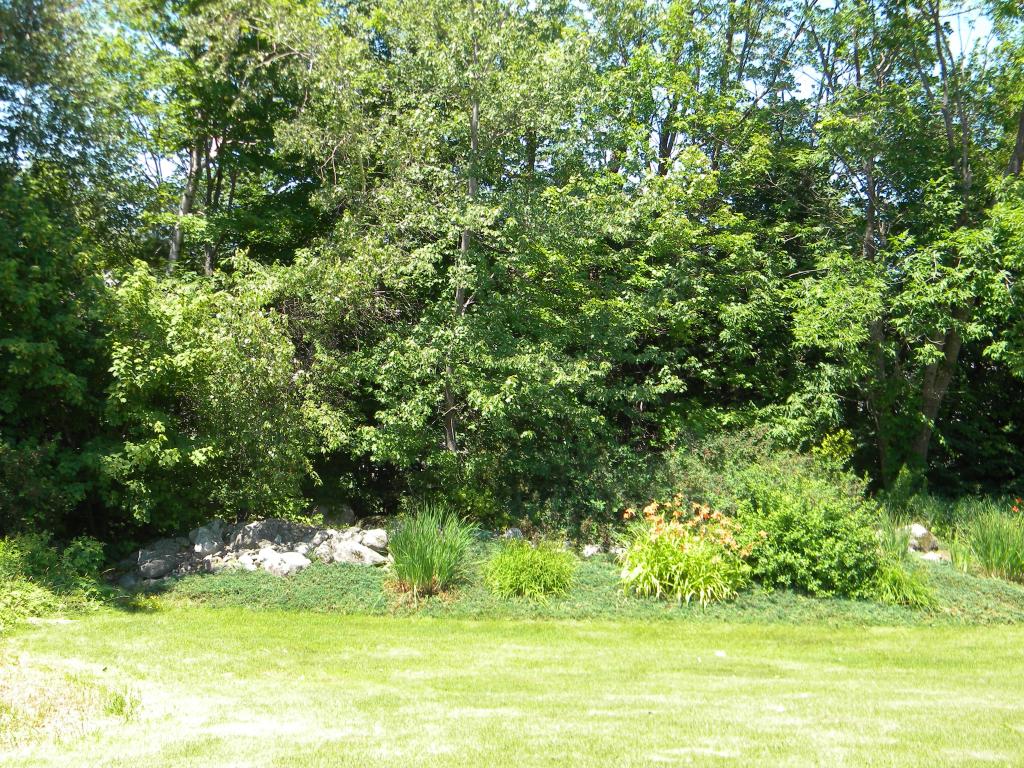 327 Little Sunapee Road New London, NH 03257 - Photo 24 of 25