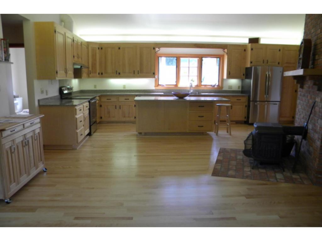 327 Little Sunapee Road New London, NH 03257 - Photo 7 of 25