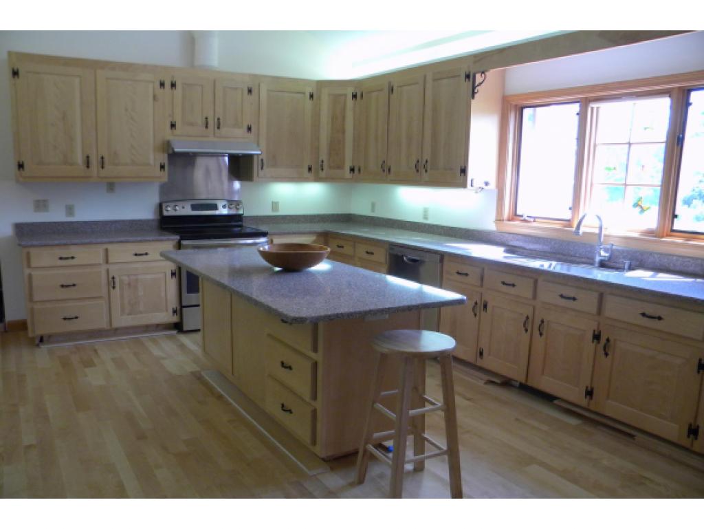 327 Little Sunapee Road New London, NH 03257 - Photo 9 of 25