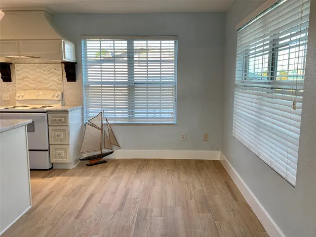 $1,650 | 1578 Railroad Street, San Leon, TX 77539