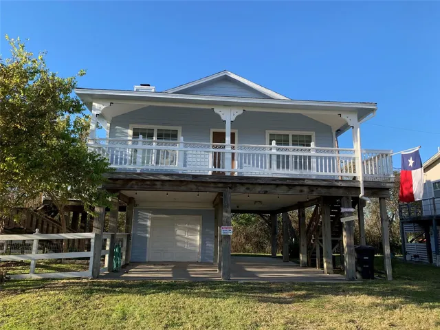 $1,650 | 1578 Railroad Street, San Leon, TX 77539