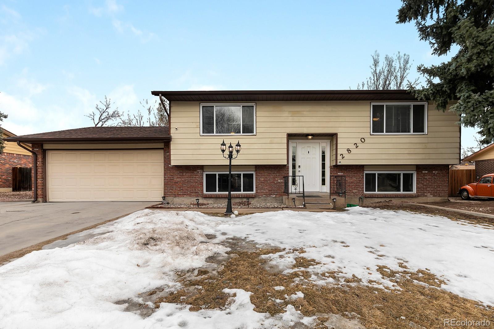 2820 South Reed Street Denver, CO 80227 - Photo 3 of 35 Gallery Image 3