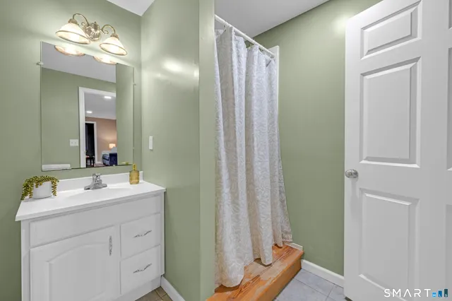 $525,000 | 209 Cemetery Road, Canterbury, CT 06331