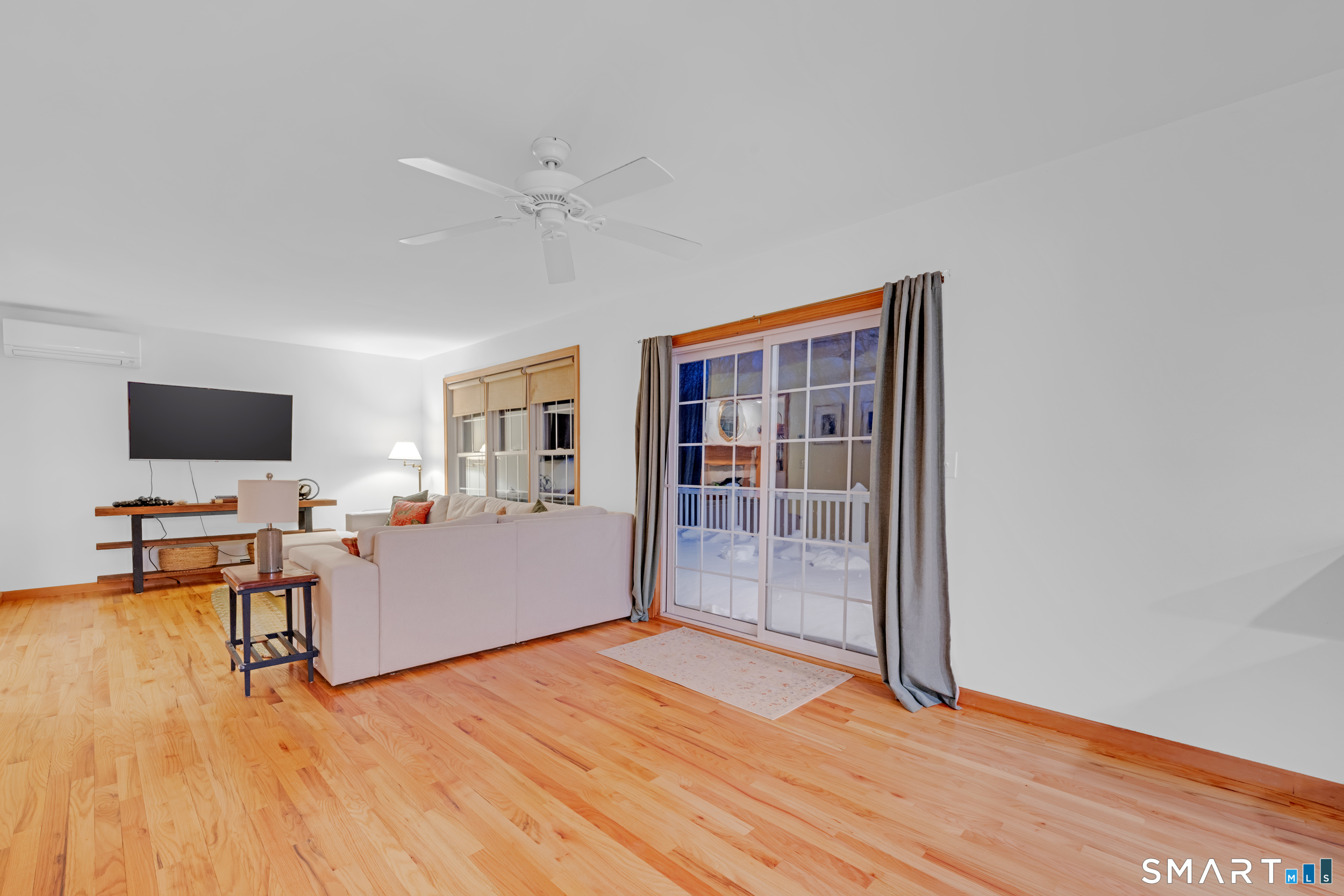 209 Cemetery Road Canterbury, CT 06331 - Photo 8 of 40