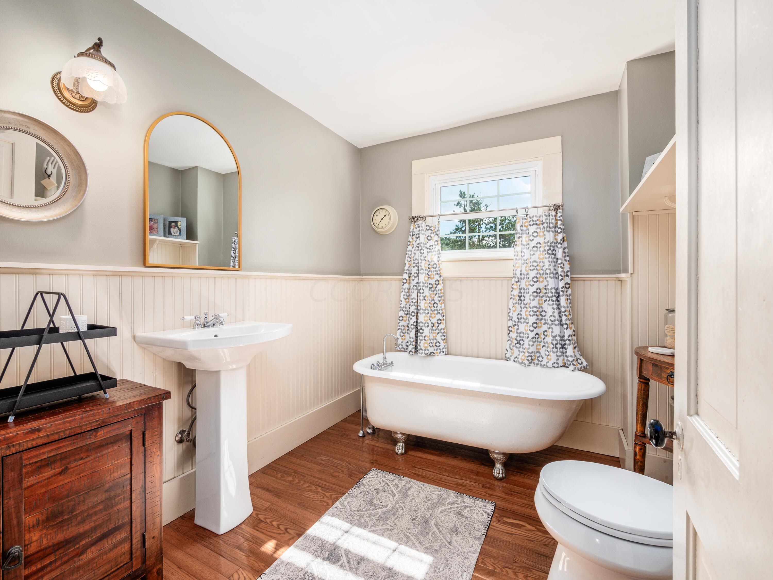 4310 Andrews Road Bellville, OH 44813 - Photo 23 of 43 Full Bath