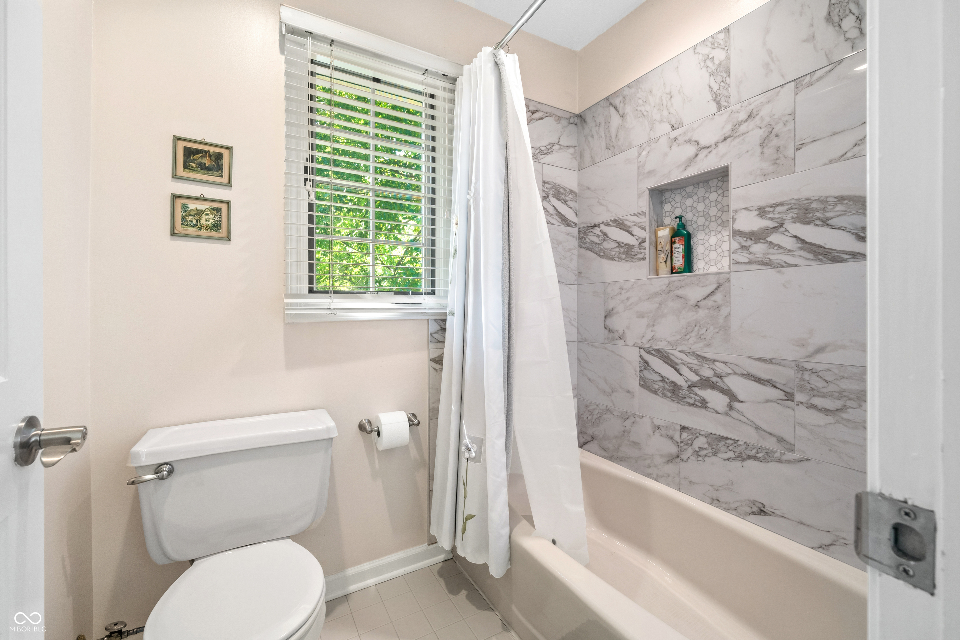 9838 Gulfstream Court Fishers, IN 46037 - Photo 25 of 47
