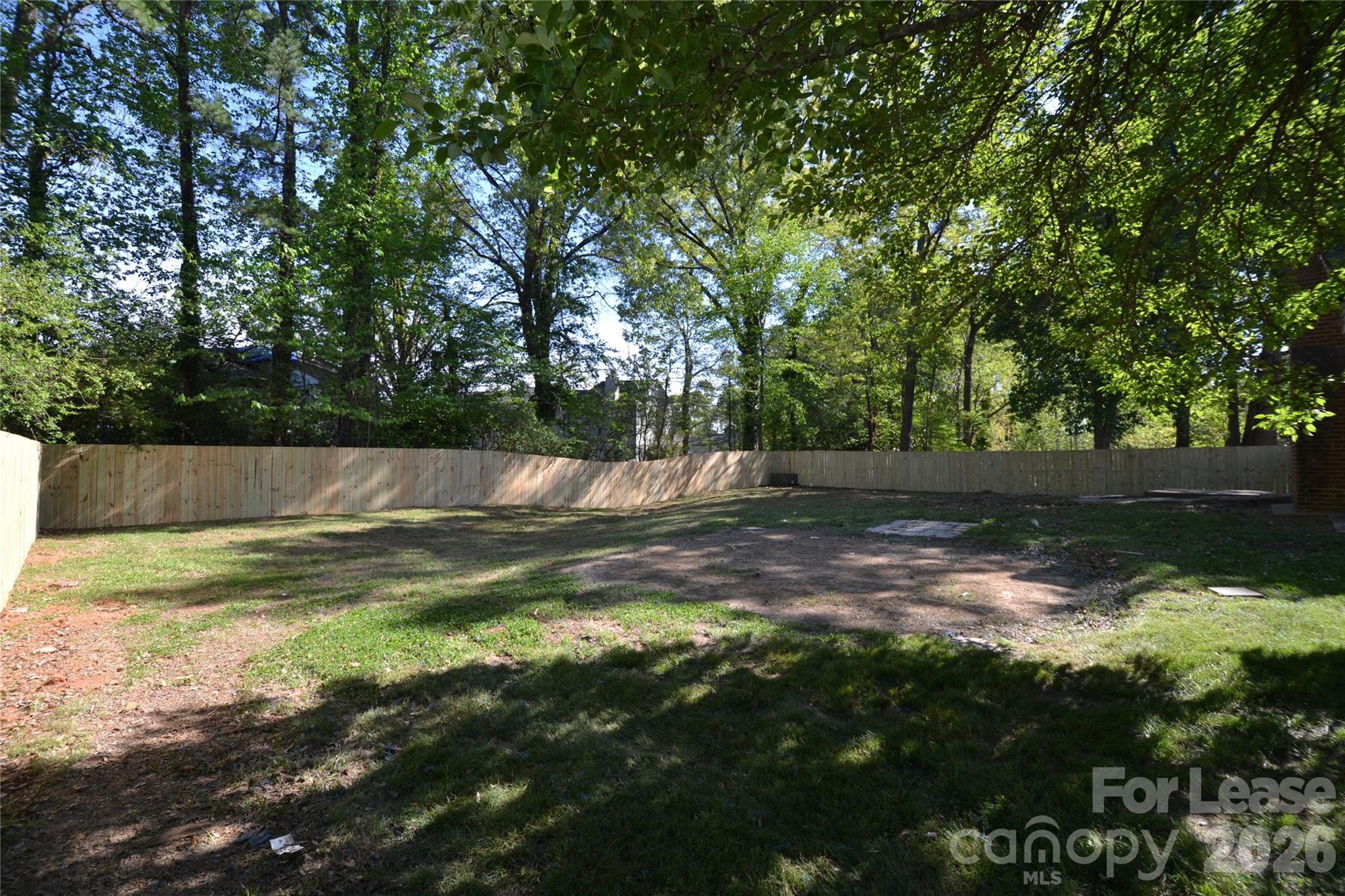 1422 Thermal Road Charlotte, NC 28212 - Photo 40 of 40 a view of a backyard