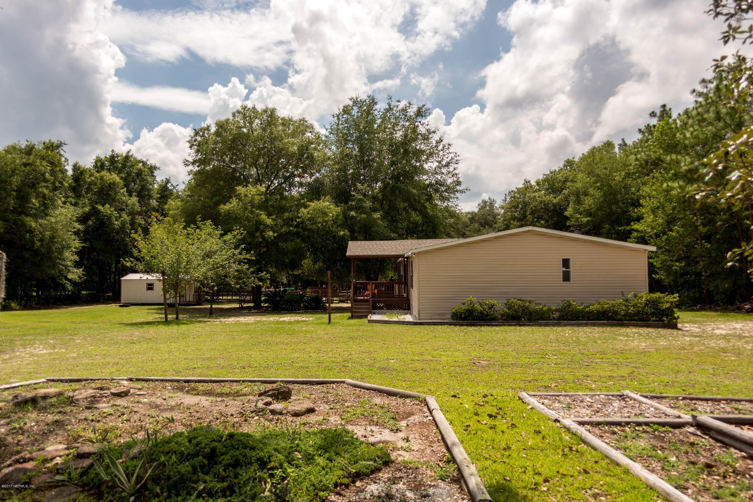 House - Front Yard