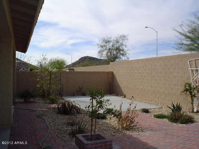 5424 West Rowel Road Phoenix, AZ 85083 - Photo 2 of 13 Gallery Image 2