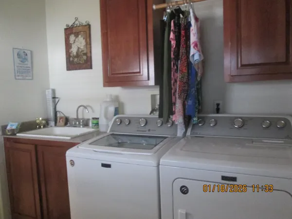 $147,800 | 1525 Duke Drive, Livingston, CA 95334