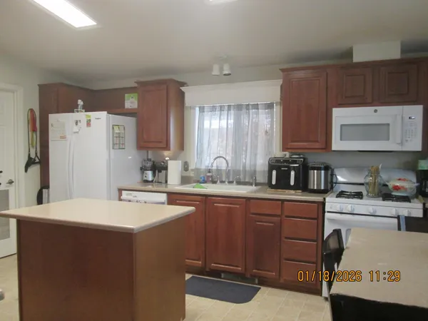 $147,800 | 1525 Duke Drive, Livingston, CA 95334