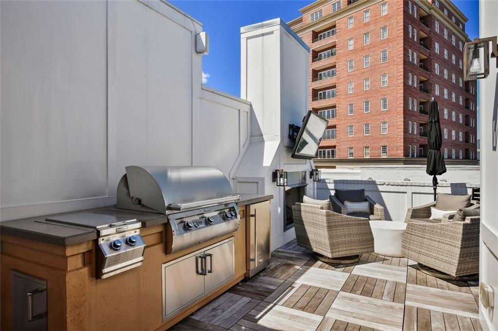 3667 Peachtree Road Northeast, Unit 1 Atlanta, GA 30319 - Photo 4 of 17