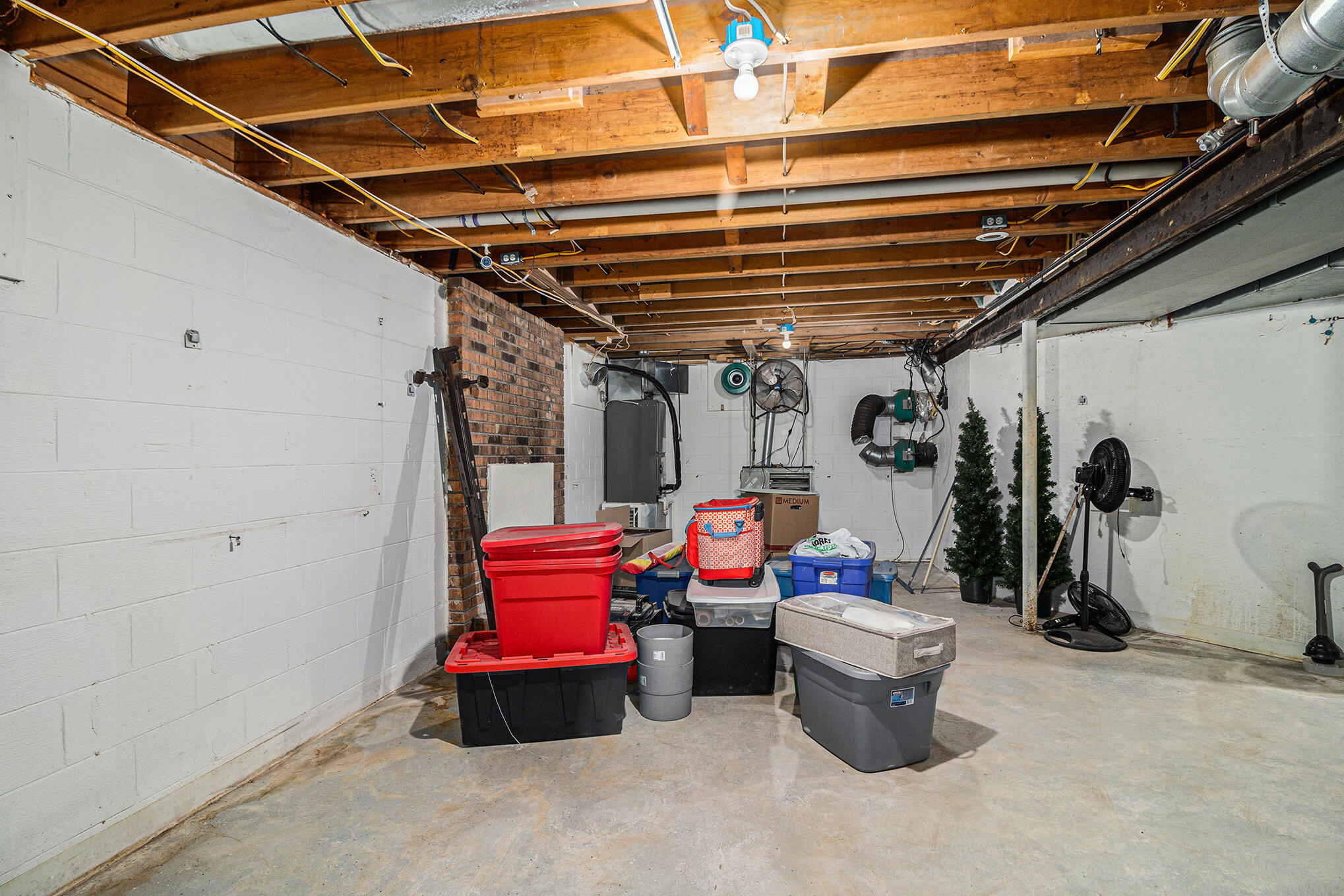 4117 Rochdale Drive Flint, MI 48504 - Photo 21 of 25 024_img_3956