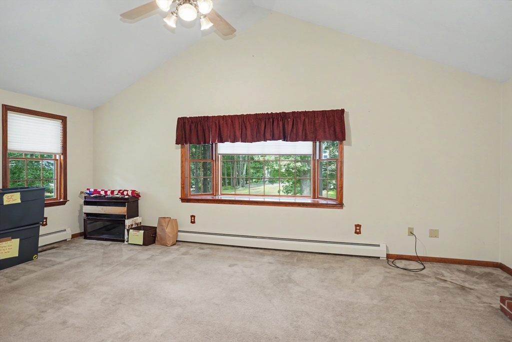 5 Ohio Road Tyngsborough, MA 01879 - Photo 11 of 34 Gallery Image 11