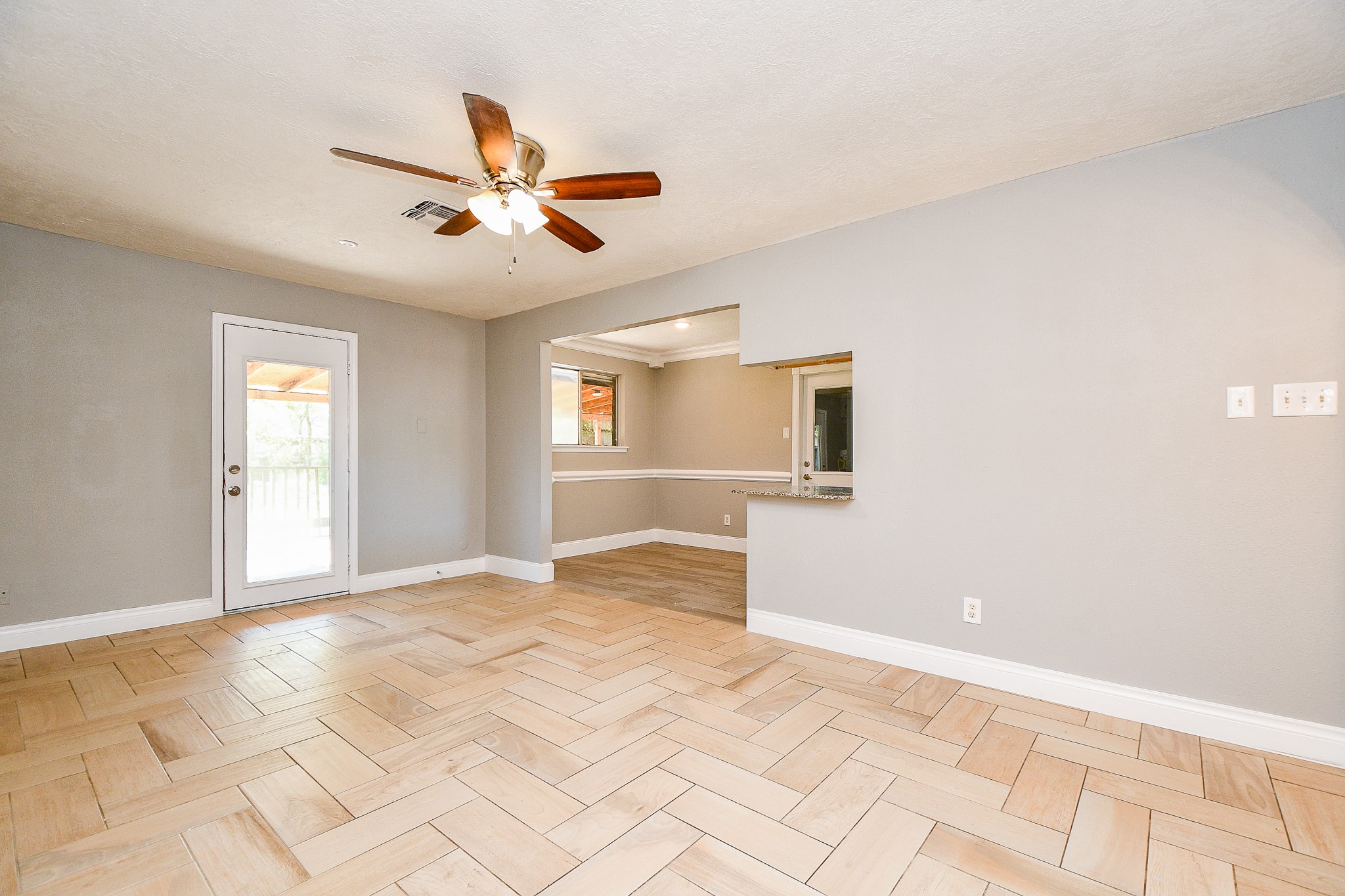 7619 West Gulf Bank Road Houston, TX 77040 - Photo 3 of 33