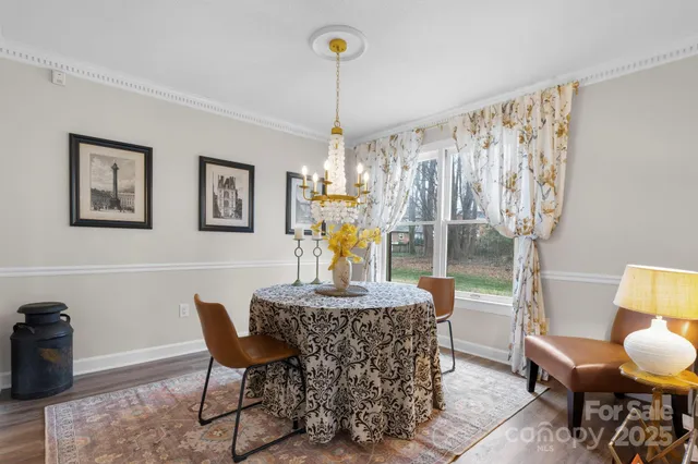 $439,900 | 489 17th Avenue Northeast, Hickory, NC 28601