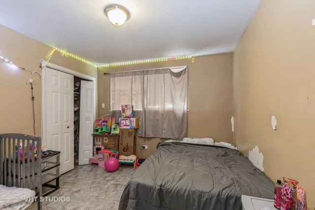 $174,900 | 13937 South School Street, Riverdale, IL 60827