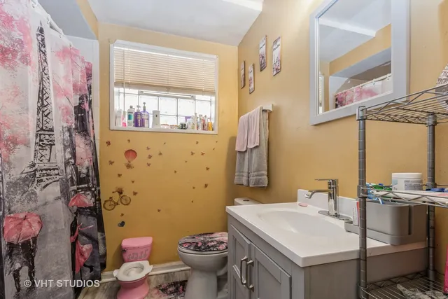 $174,900 | 13937 South School Street, Riverdale, IL 60827