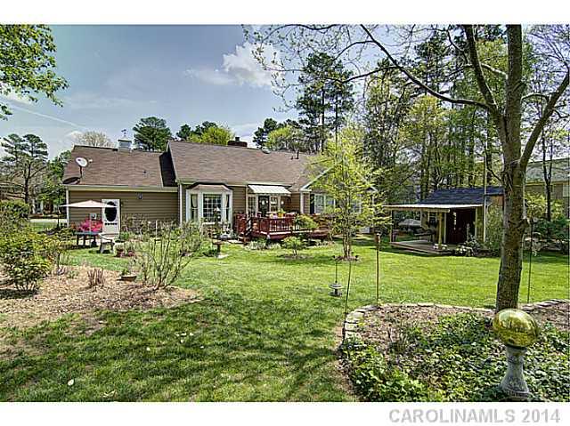 10909 Ridge Acres Road Charlotte, NC 28214 - Photo 4 of 15 Gallery Image 4