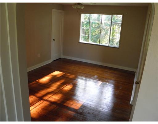 1705 Roosevelt Road Sewickley, PA 15143 - Photo 3 of 14 Dining Room.