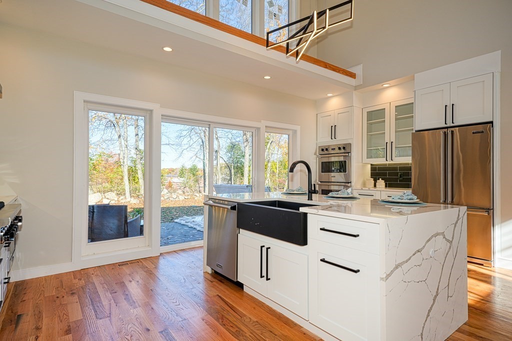 9 Keans Road Burlington, MA 01803 - Photo 10 of 40 Gallery Image 10