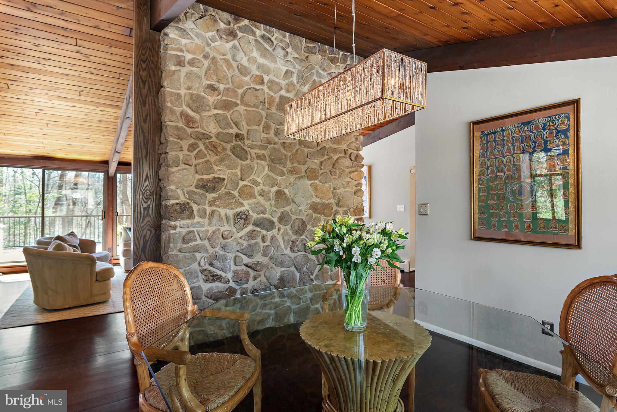 519 Epping Forest Road Annapolis, MD 21401 - Photo 26 of 73 a dining room with furniture and wooden floor