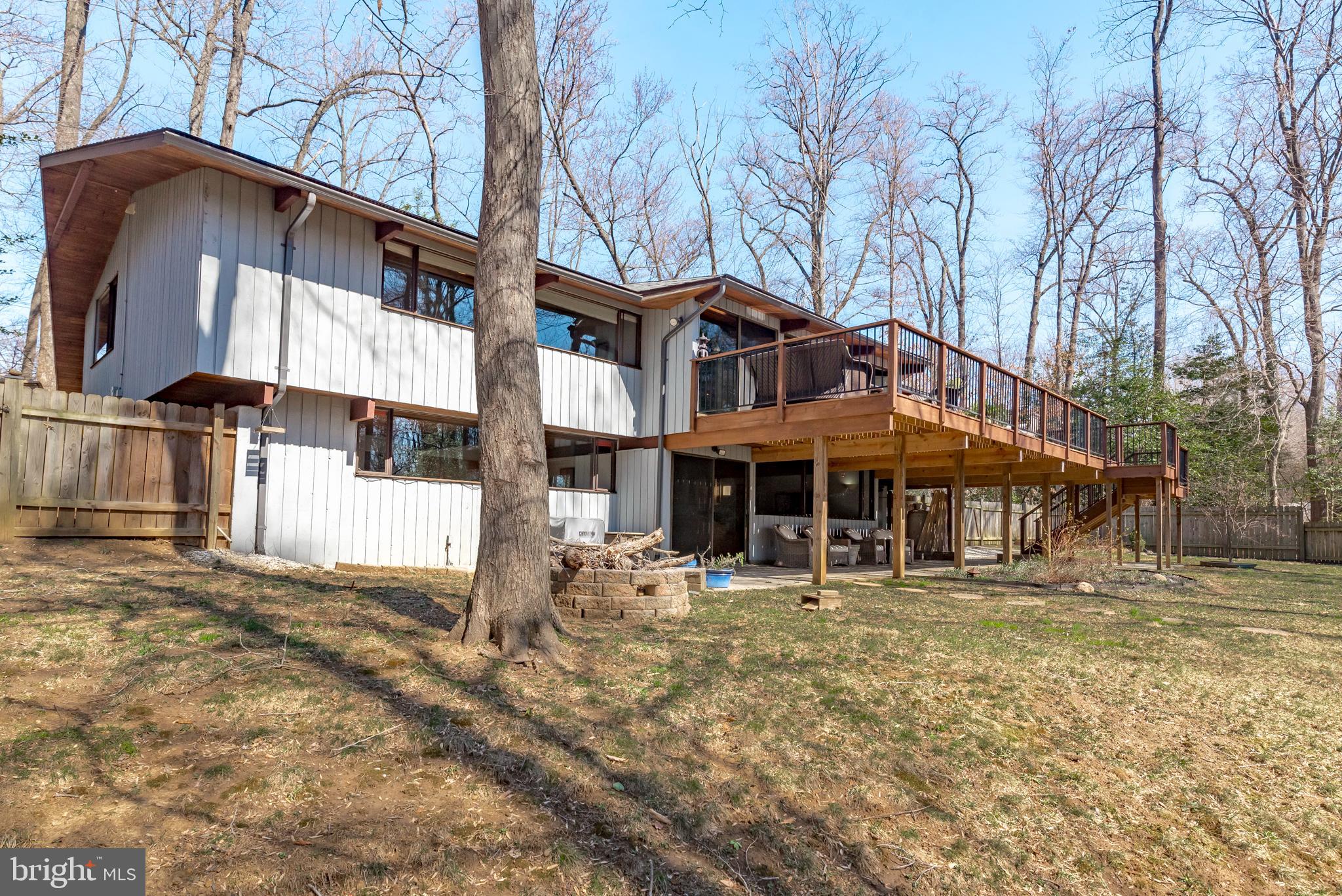 519 Epping Forest Road Annapolis, MD 21401 - Photo 10 of 73 a front view of a house with a yard