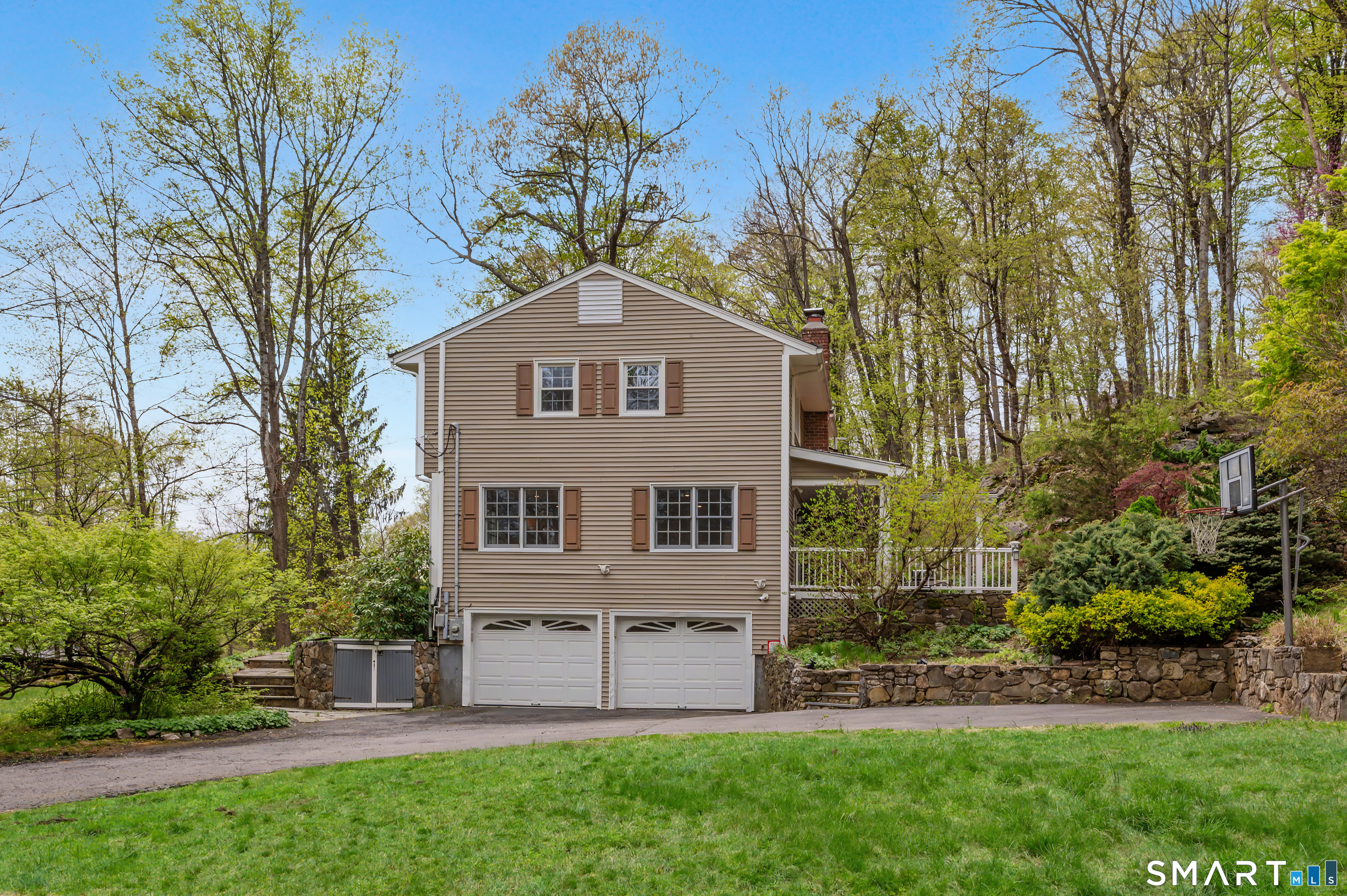 16 Twixt Hills Road Ridgefield, CT 06877 - Photo 25 of 25