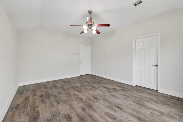 $1,875 | 5014 Creekbridge Court, Spring, TX 77379