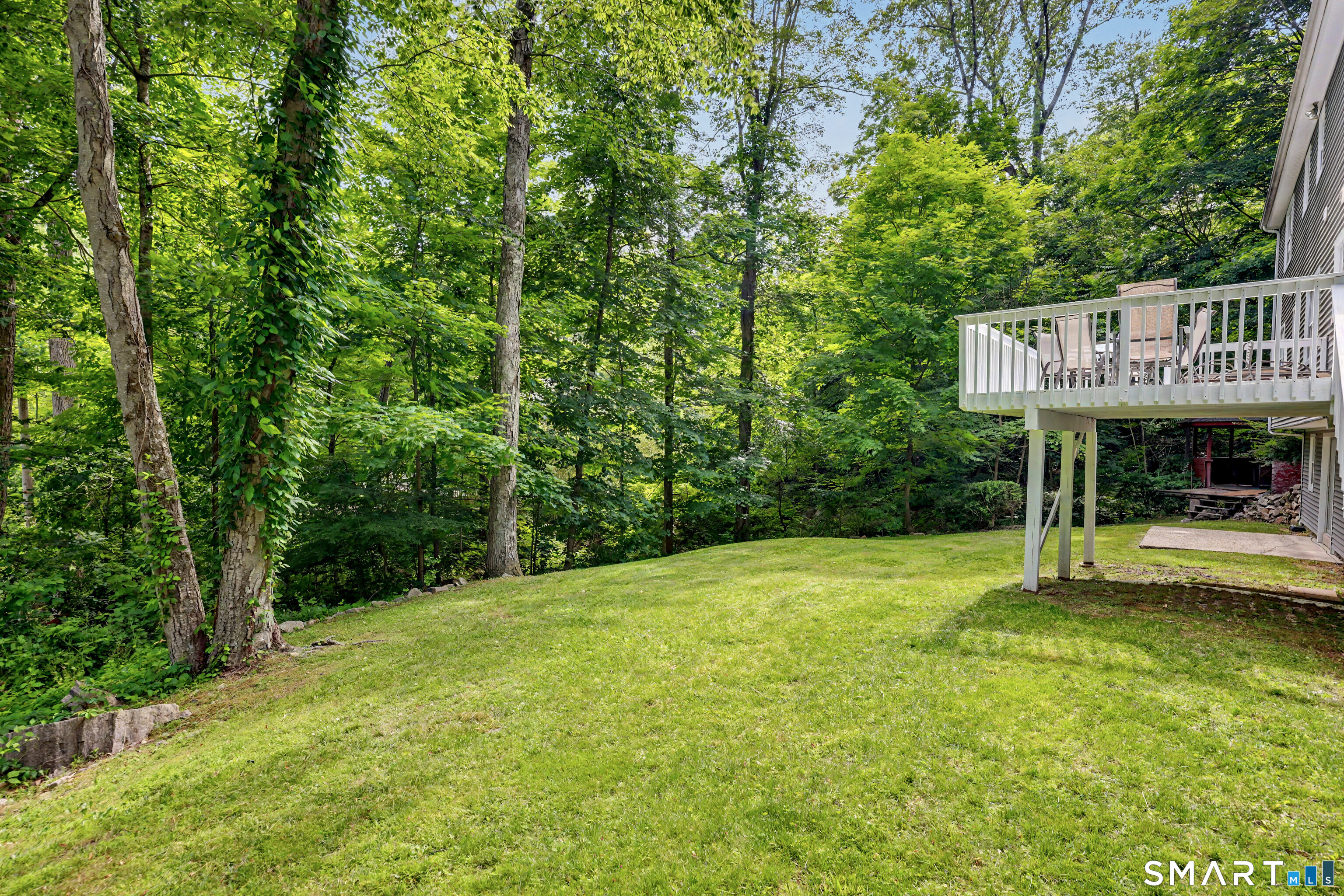 2473 Long Ridge Road Stamford, CT 06903 - Photo 36 of 40
