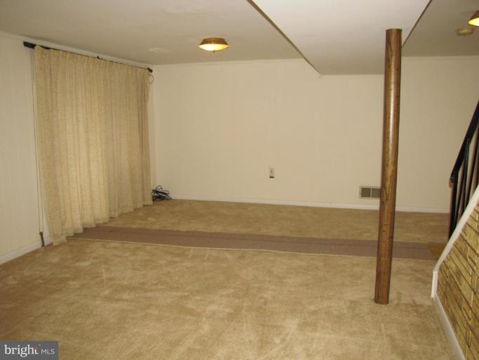 11 Weyburn Court Rosedale, MD 21237 - Photo 17 of 26 Family Room #2