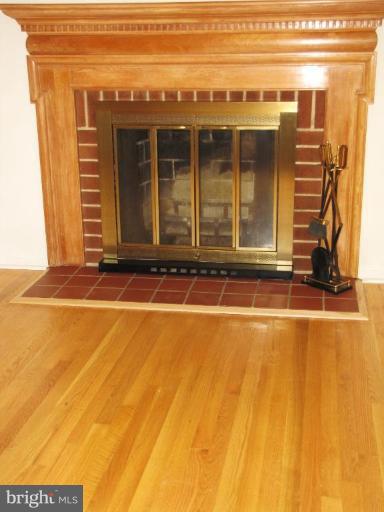 11 Weyburn Court Rosedale, MD 21237 - Photo 5 of 26 Fireplace