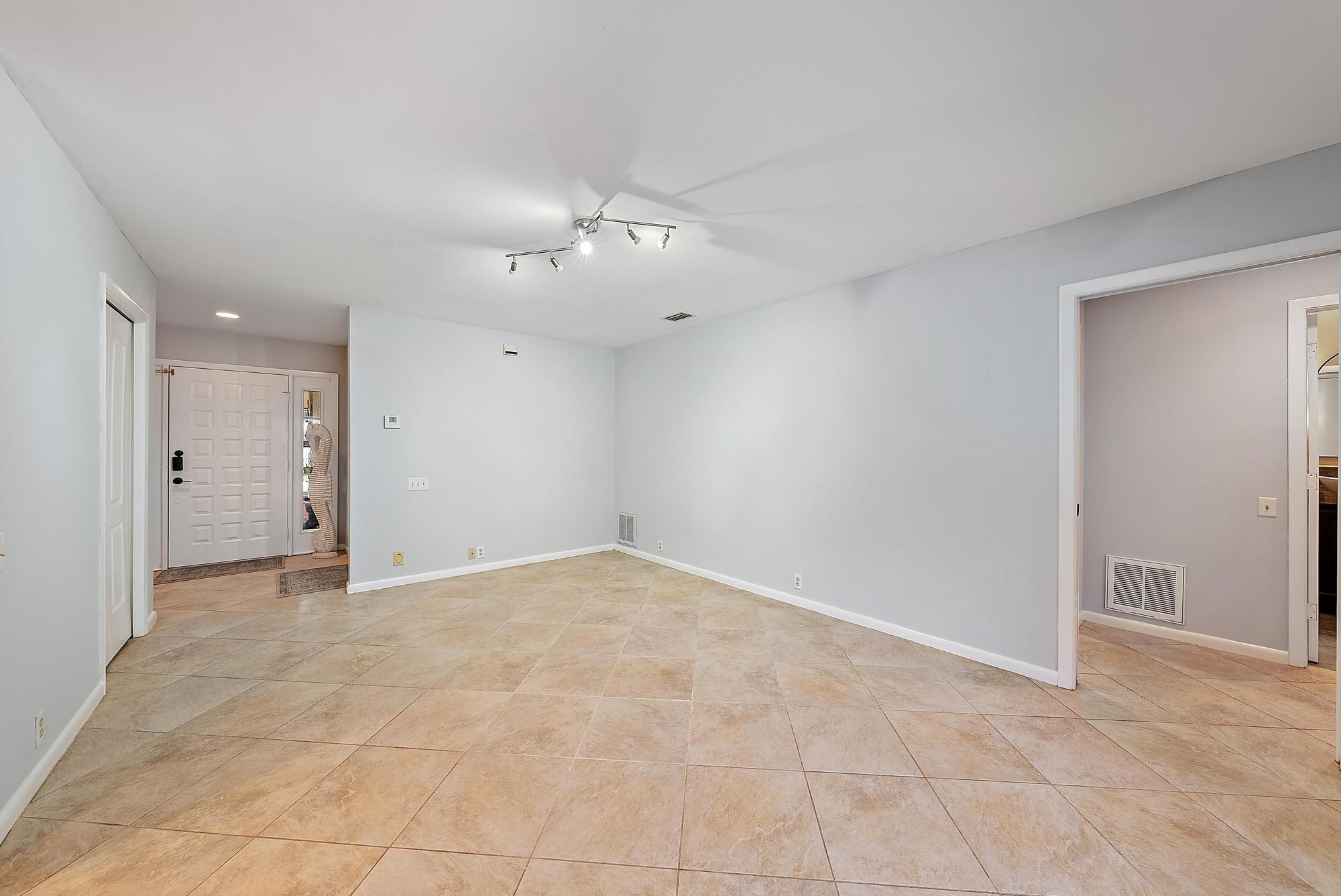 126 Coco Lane Jupiter, FL 33458 - Photo 9 of 40 a view of an empty room