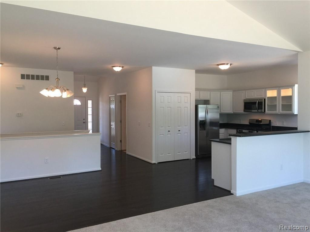 800 Golf Ridge Circle Dundee, MI 48131 - Photo 10 of 15 Photo 10