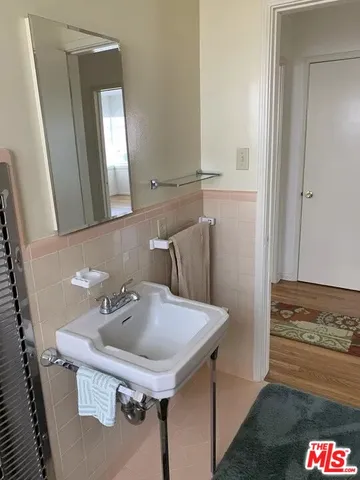 $3,850 | 10565 West Olympic Boulevard, Los Angeles, CA 90025