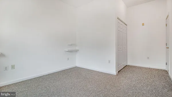 a view of walk in closet