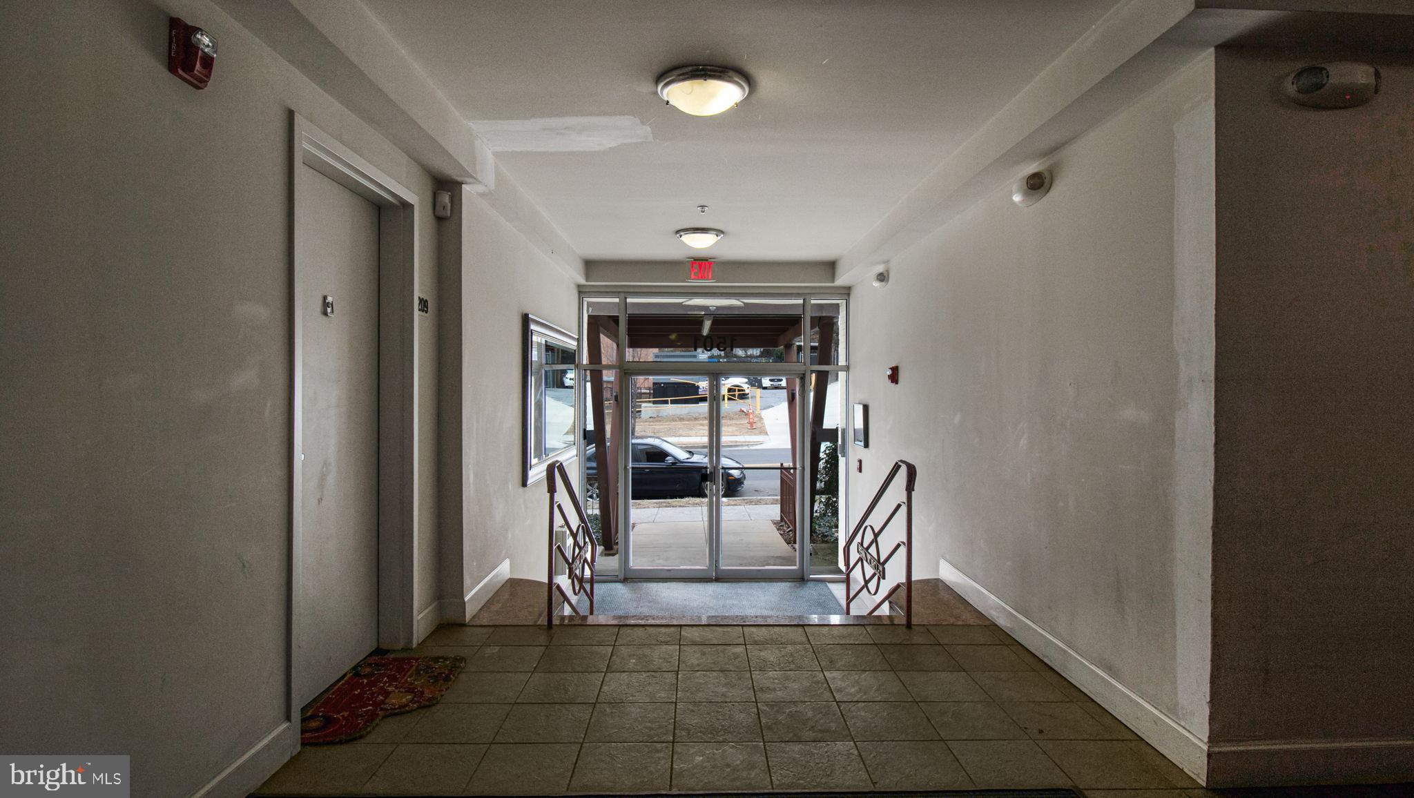 1501 27th Street Southeast, Unit 406 Washington, DC 20020 - Photo 7 of 44