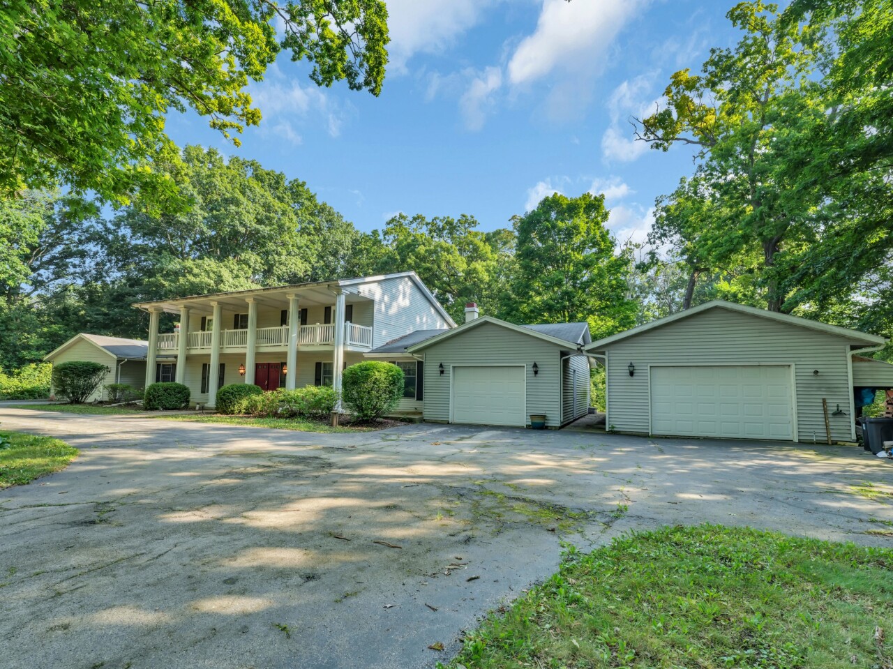 1405 North English Settlement Avenue Rochester, WI 53105 - Photo 4 of 67 Photo 1