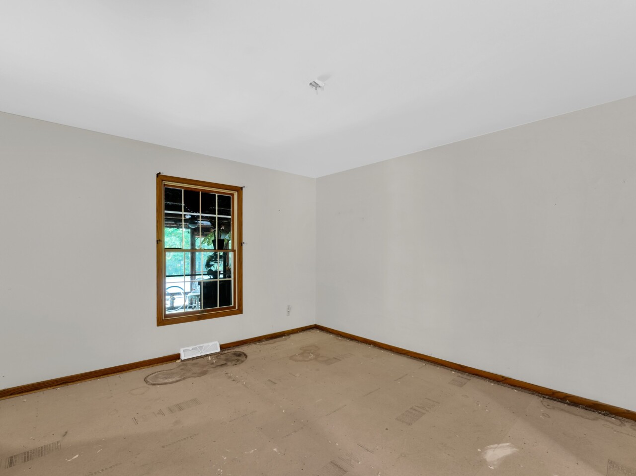 1405 North English Settlement Avenue Rochester, WI 53105 - Photo 9 of 67 Photo 6