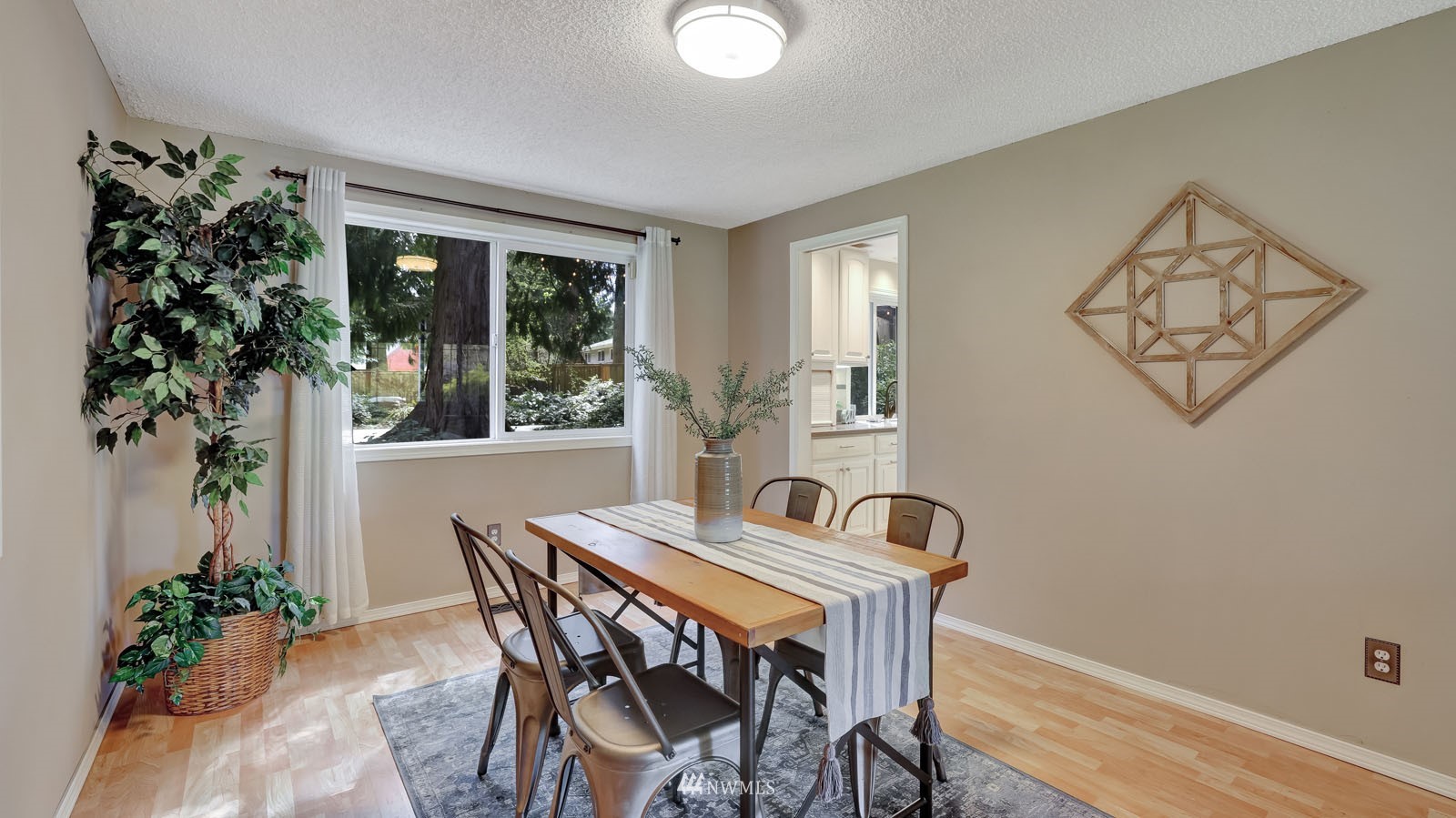 14251 Southeast 179th Place Renton, WA 98058 - Photo 14 of 32 Gallery Image 14