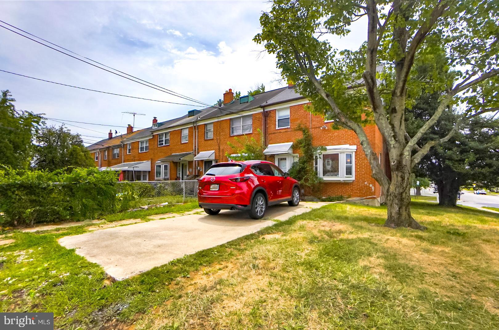 1700 Burnwood Road Baltimore, MD 21239 - Photo 4 of 38