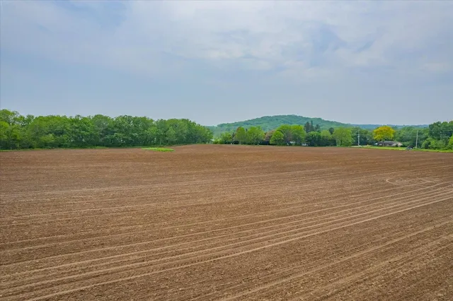 $1,495,000 | 19 Highway 19, Windsor, WI 53598