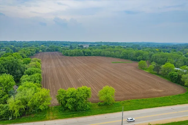 $1,495,000 | 19 Highway 19, Windsor, WI 53598