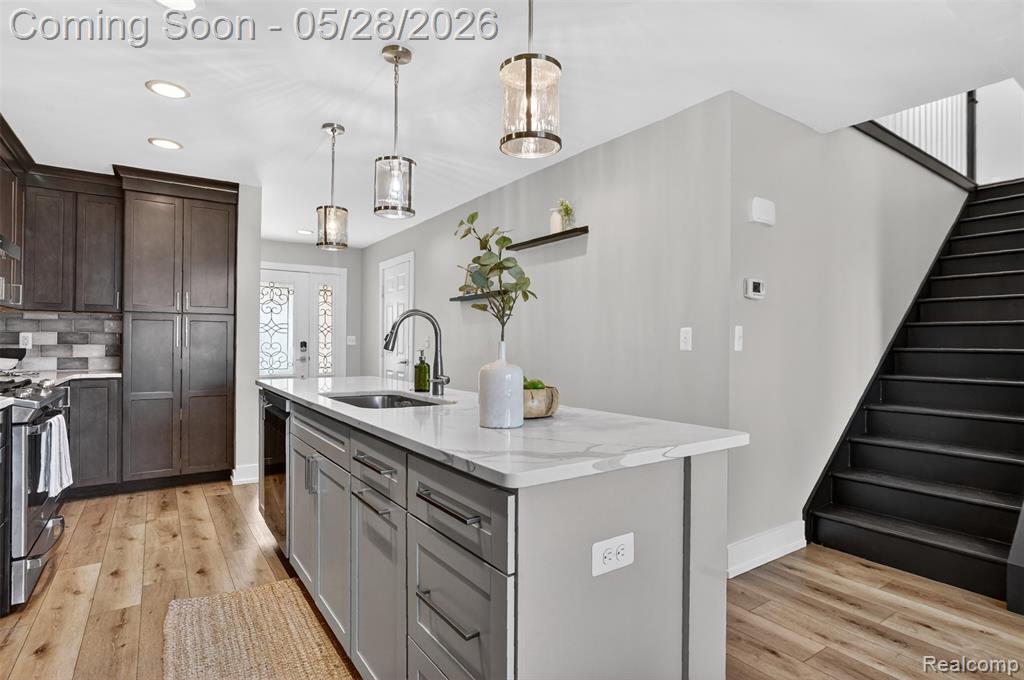 2214 Bowles Street Fenton, MI 48430 - Photo 11 of 45
