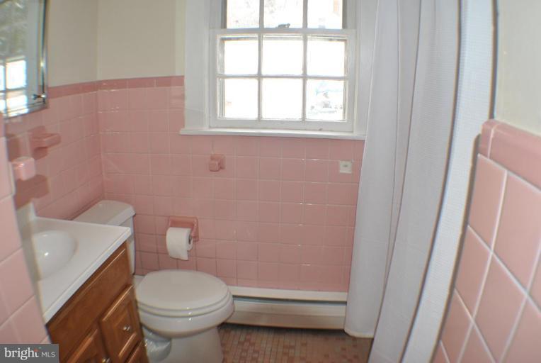 201 Rambler Road Cambridge, MD 21613 - Photo 8 of 9 Bath #1